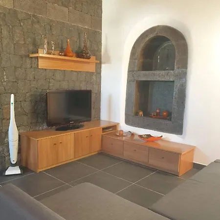 Casa Do Outeiro - Al Holiday home *